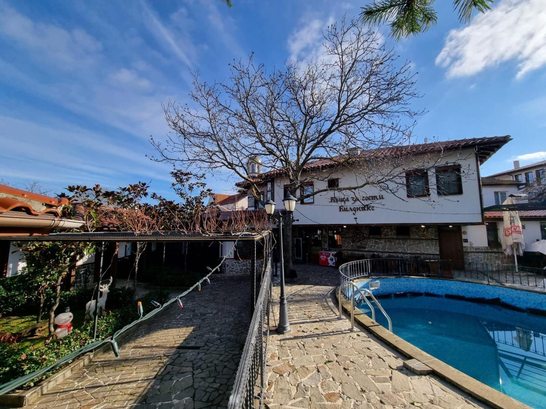 Къща За Гости Билдникс Malko Turnovo Bagian luar foto